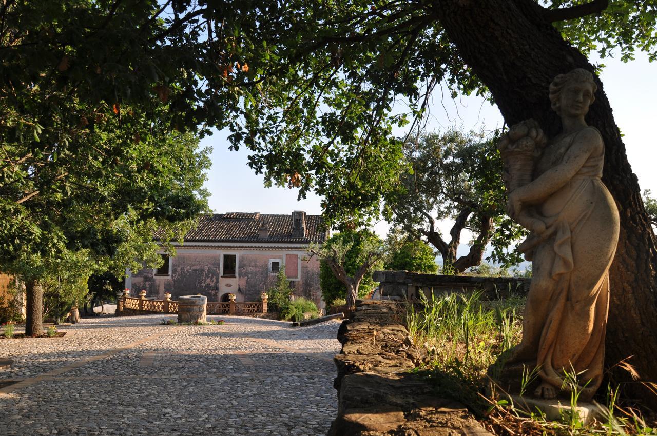 Agriturismo Masseria Fonte Di Maroglio Castrovillari Exterior foto